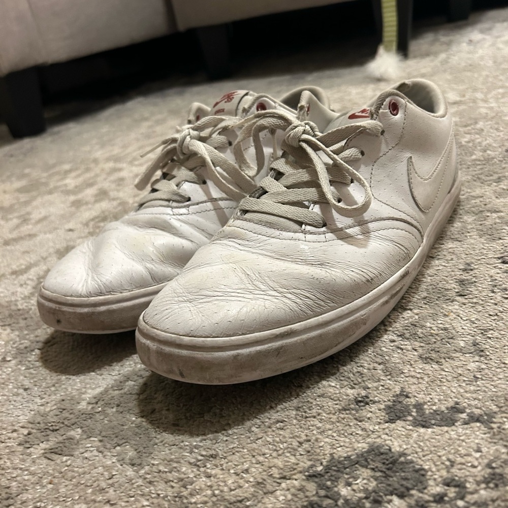 Nike check white sb